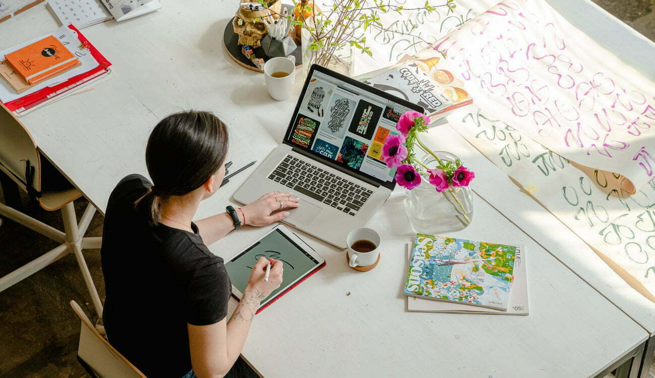 24 Template WordPress Blogger Keren Gratis Friendly Premium