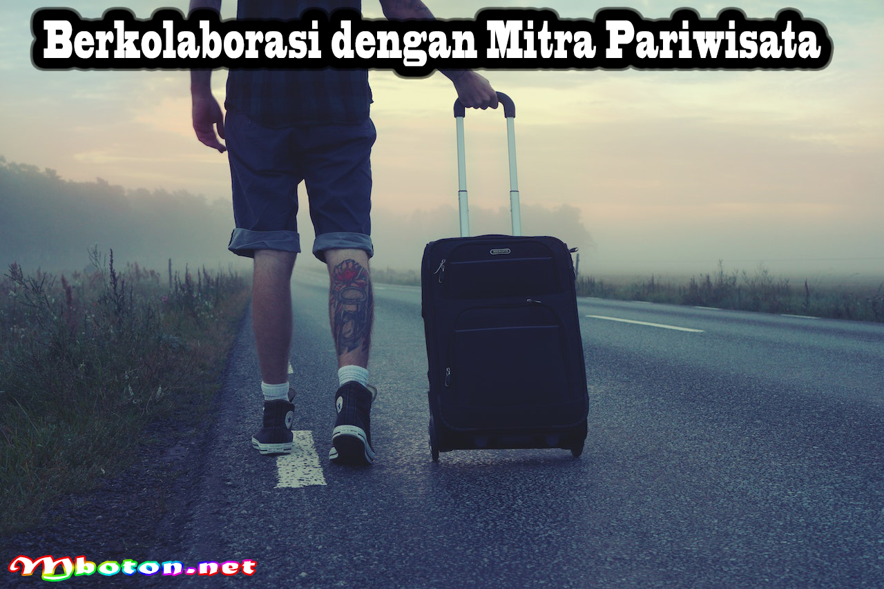 Berkolaborasi dengan Mitra Pariwisata